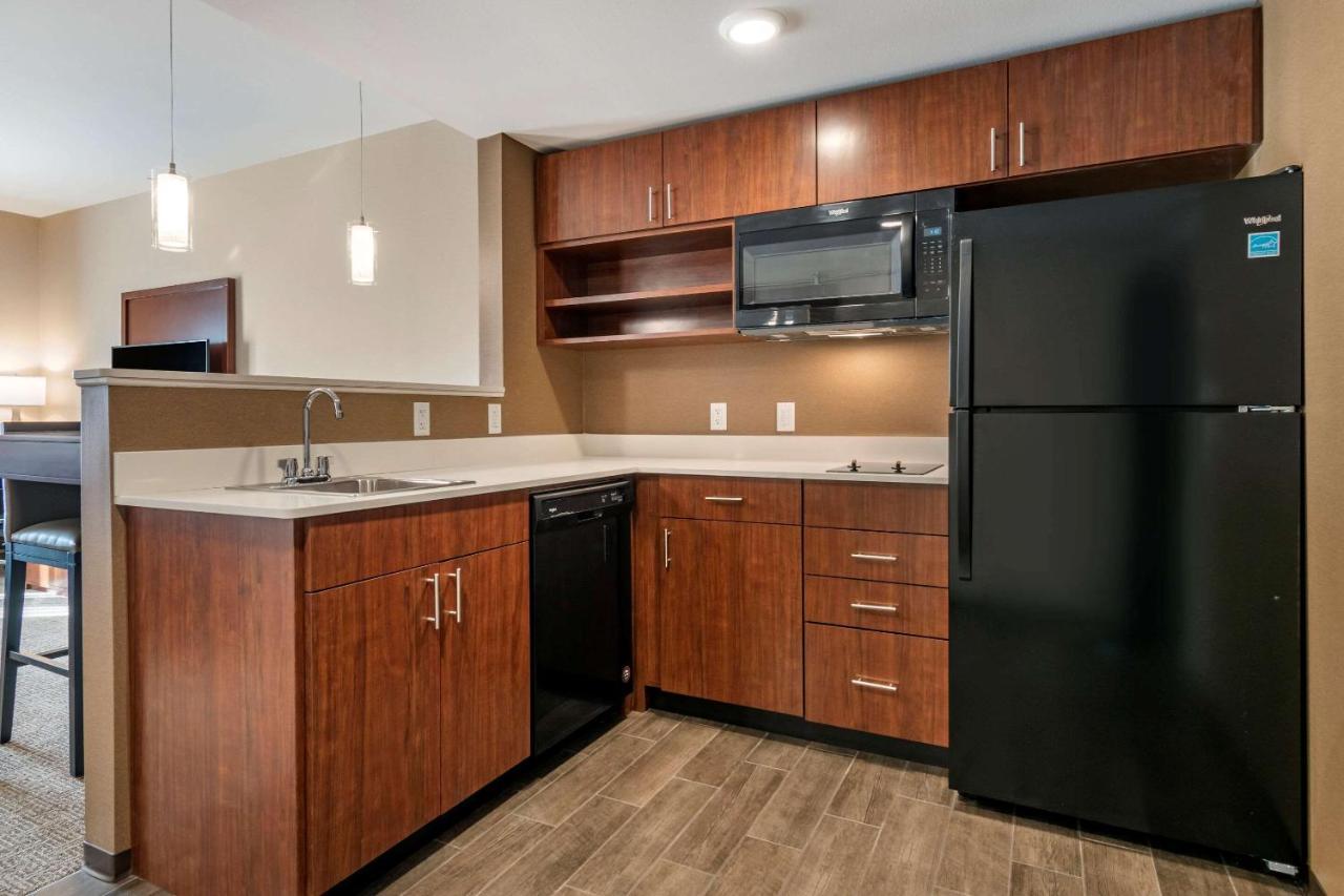 Comfort Suites Camp Hill-Harrisburg West Exteriör bild