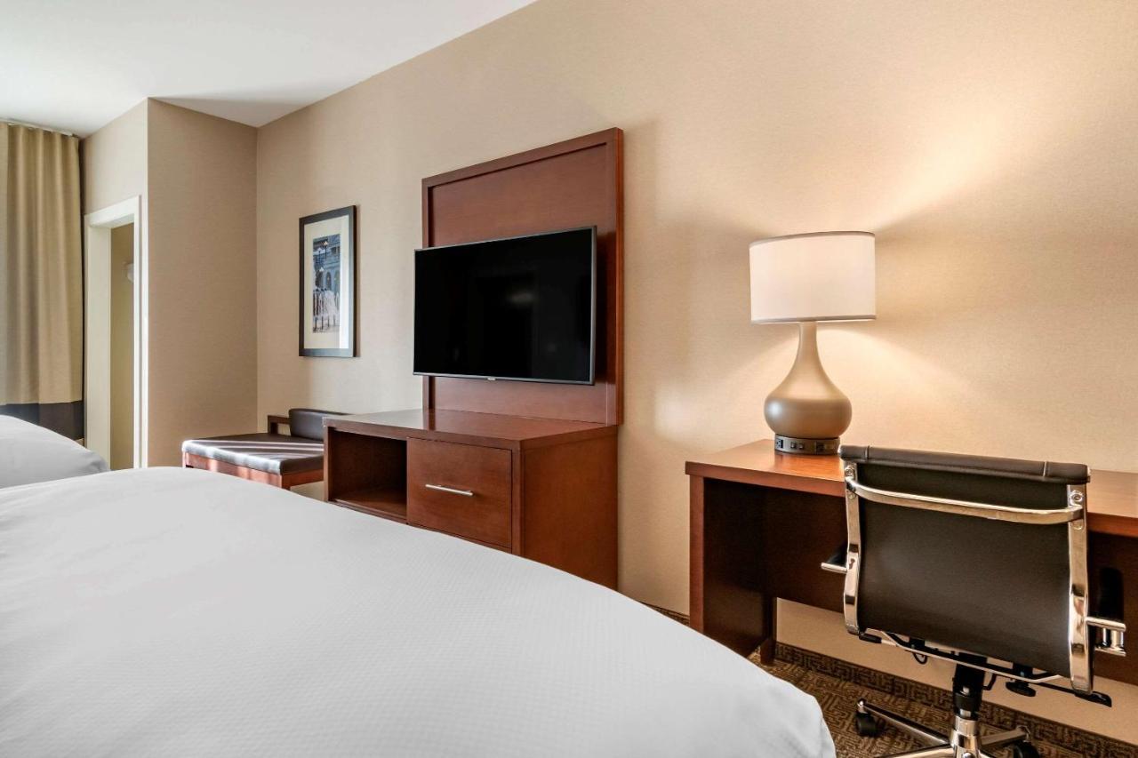 Comfort Suites Camp Hill-Harrisburg West Exteriör bild